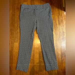 Loft Skinny Ankle pants size 8
